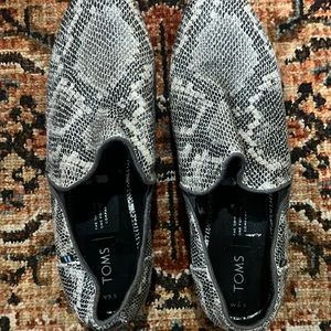 Tom’s snakeskin bootie